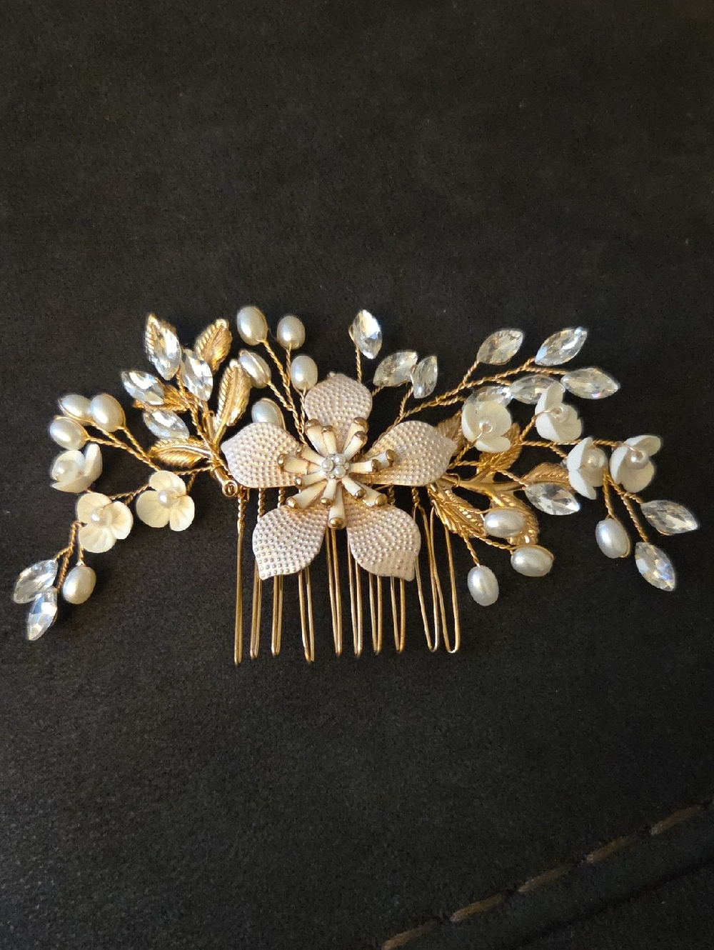 Gold Floral Pearl Hair Comb - Ivory Accents